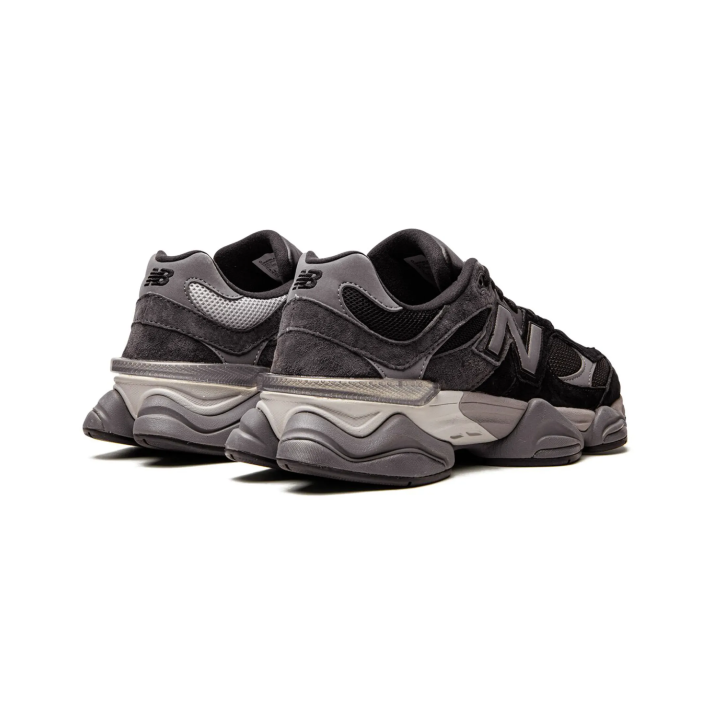 NB 9060 Black Castlerock